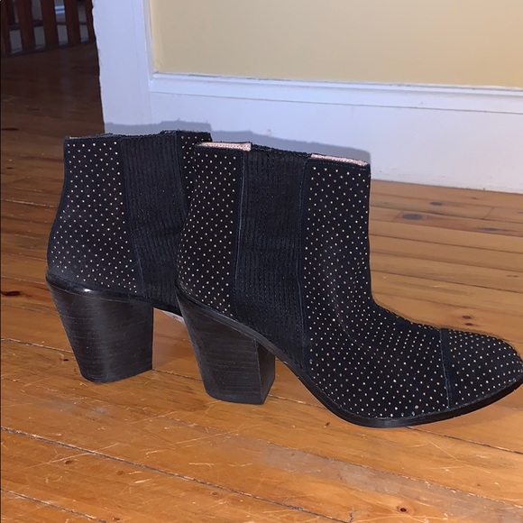Anthropologie black suede bootie - Picture 4 of 6